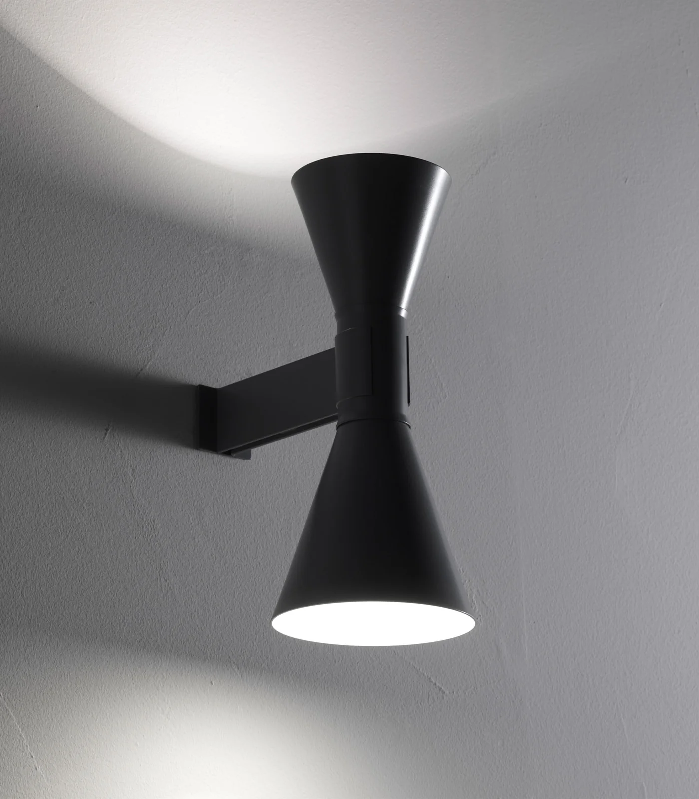 Applique de Marseille Wall Light - Image 3
