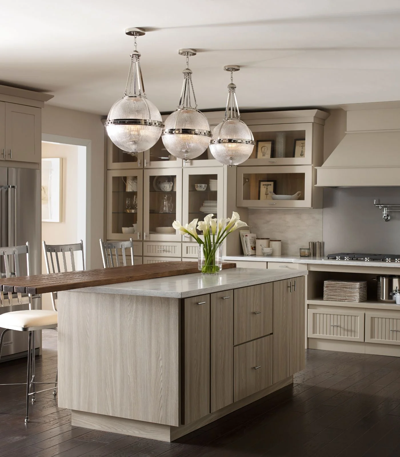 Aster Pendant Light