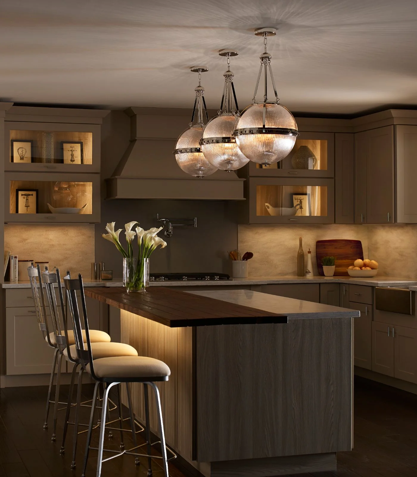 Aster Pendant Light - Image 4