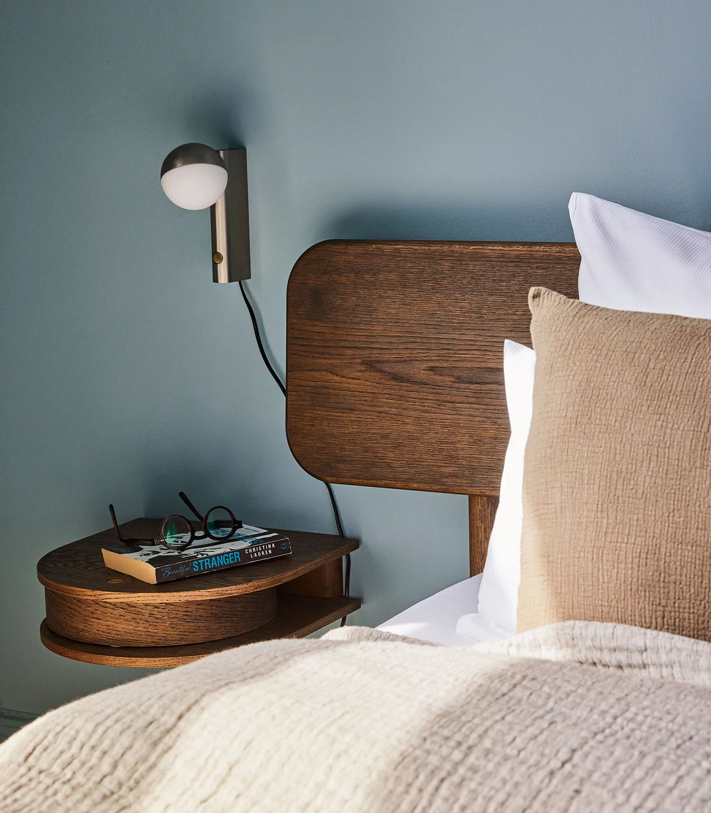 Balancer Mini Wall/Table Lamp