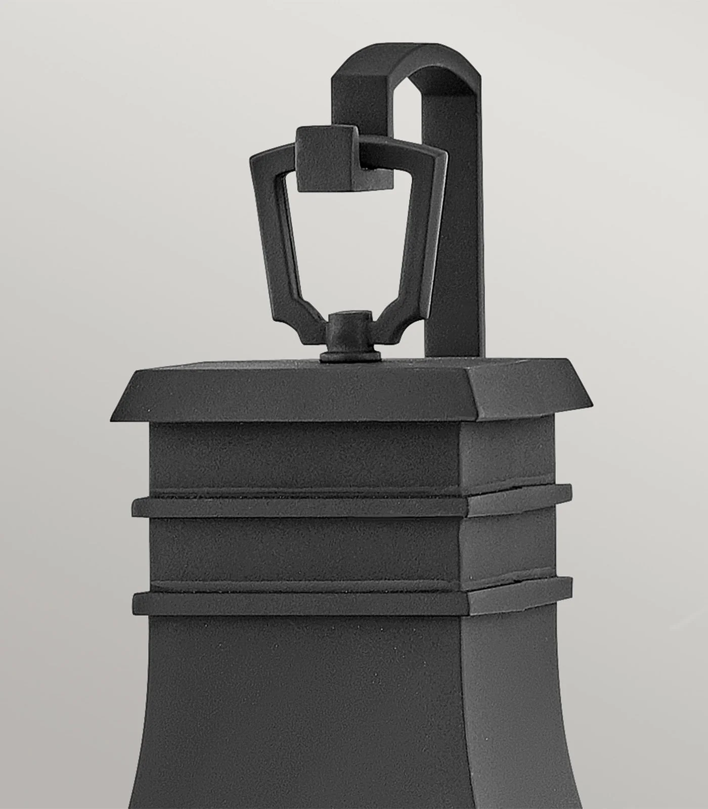Beacon Hill Outdoor Wall Light - Image 3