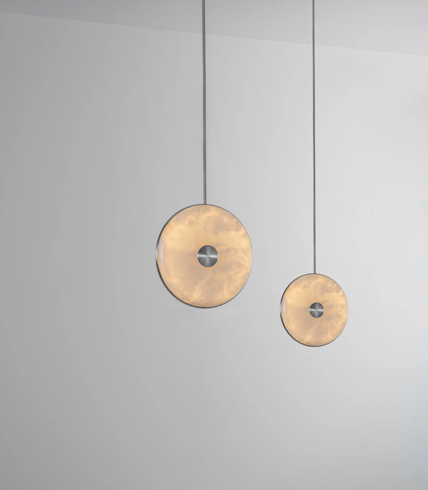 Beran Vertical Pendant Light - Image 4