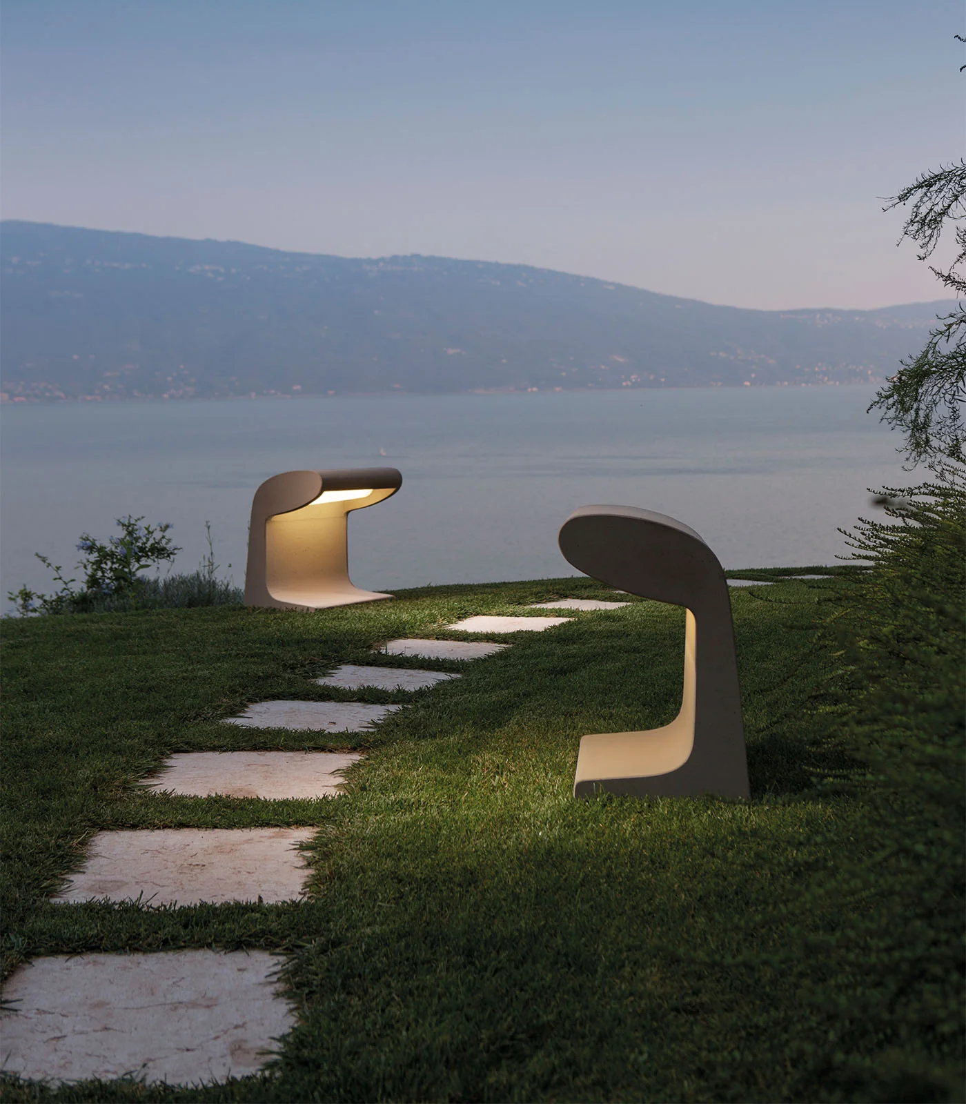 Borne Béton Outdoor Table Lamp - Image 6
