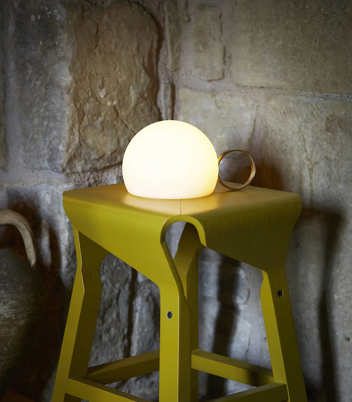 Circ Ring Table Lamp - Image 3