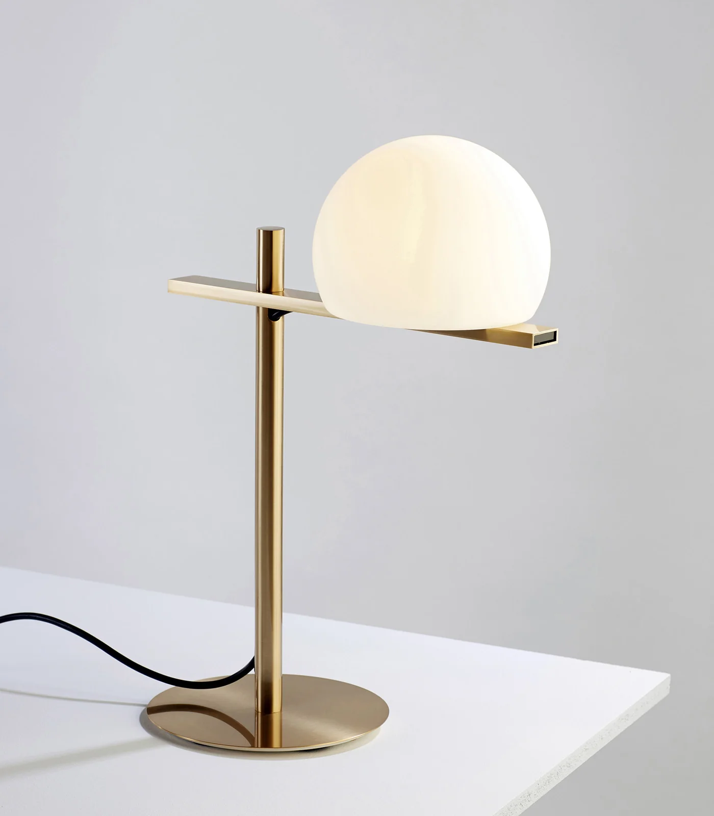Circ Table Lamp - Image 5