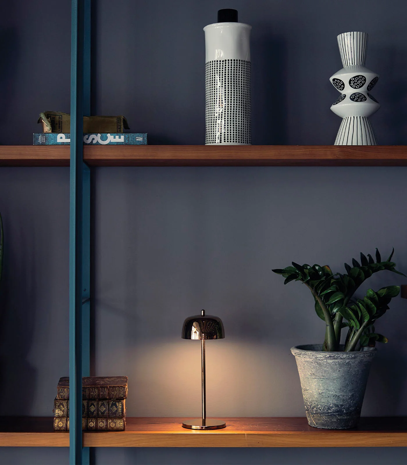 Circe Table Lamp - Image 8
