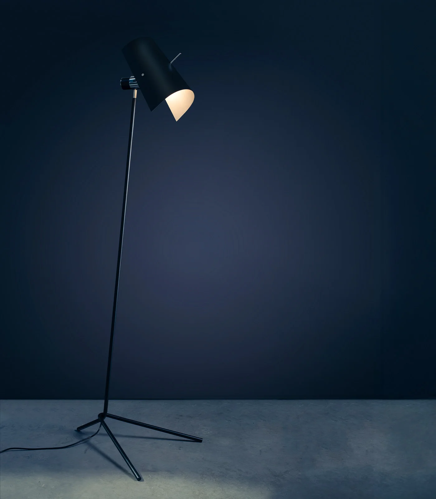 Claritas Floor Lamp - Image 4
