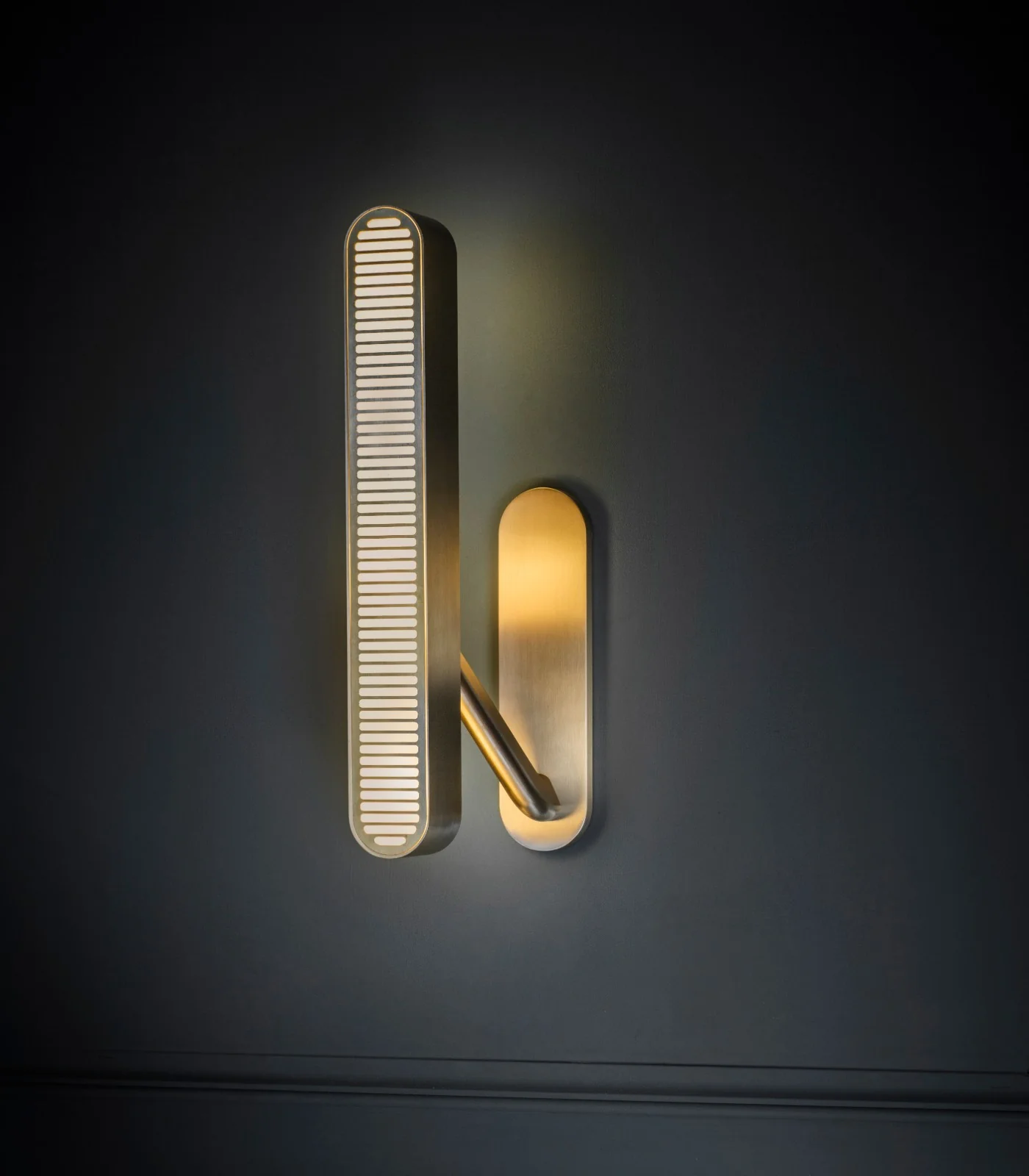 Colt Wall Light - Image 9