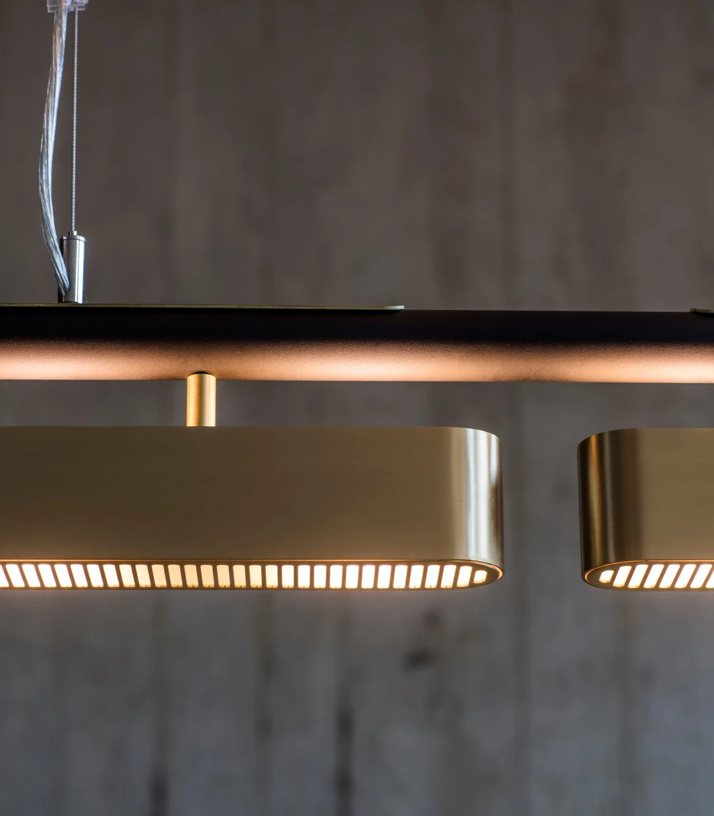 Colt Linear 5lt Pendant Light - Image 4