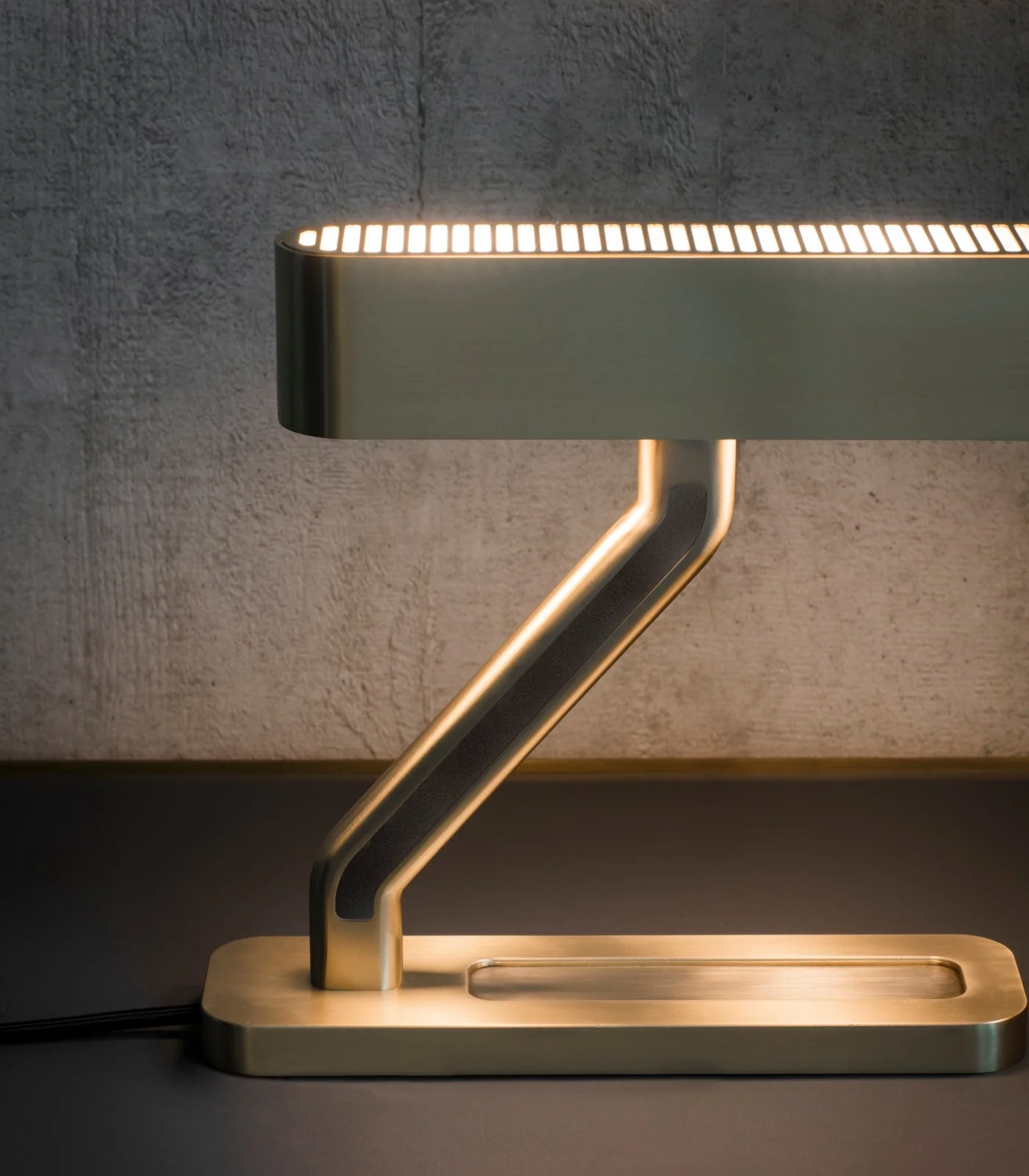 Colt Table Lamp - Image 5