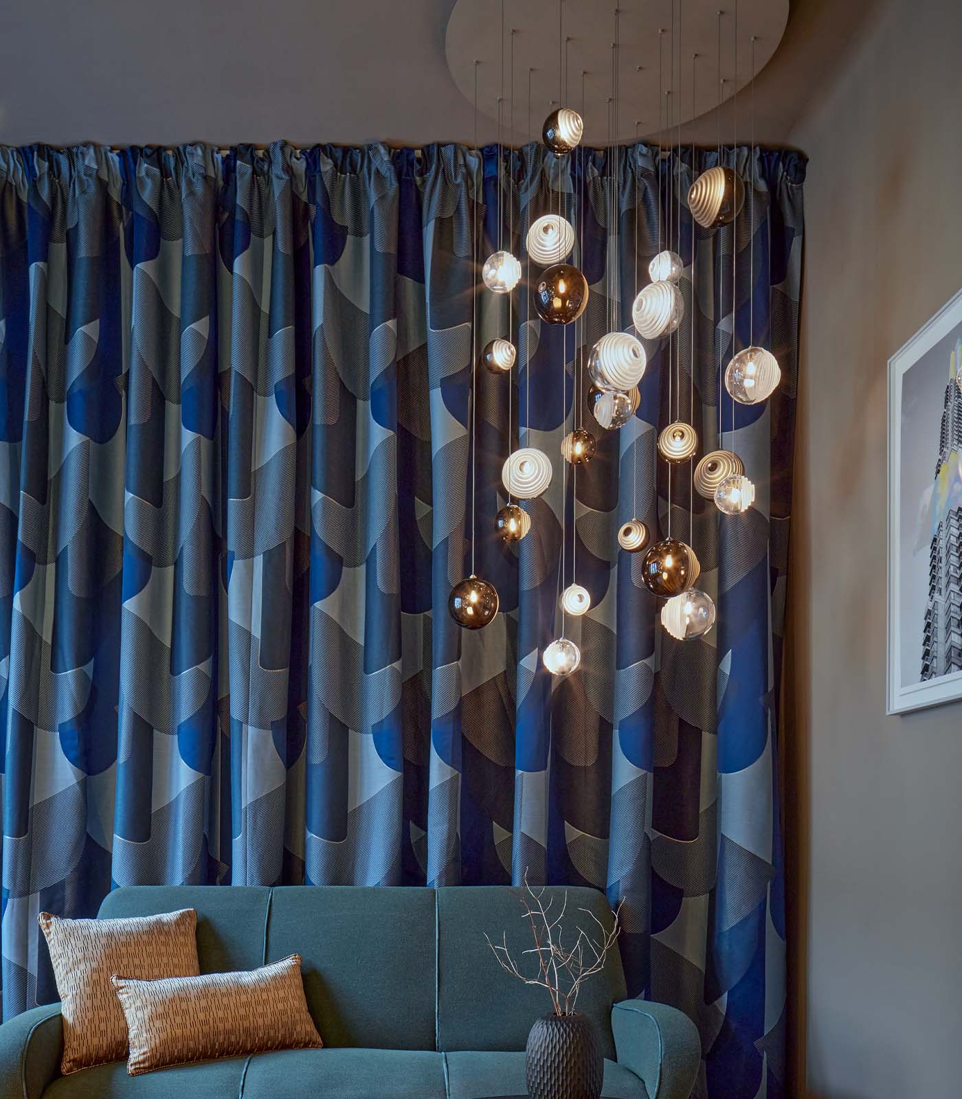 Dark & Bright Star Pendant Light - Image 3