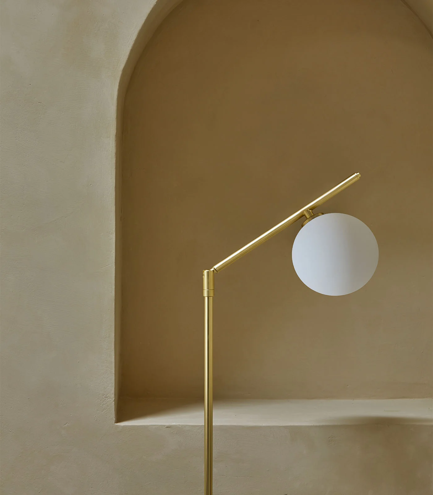 Endo Floor Lamp - Image 4