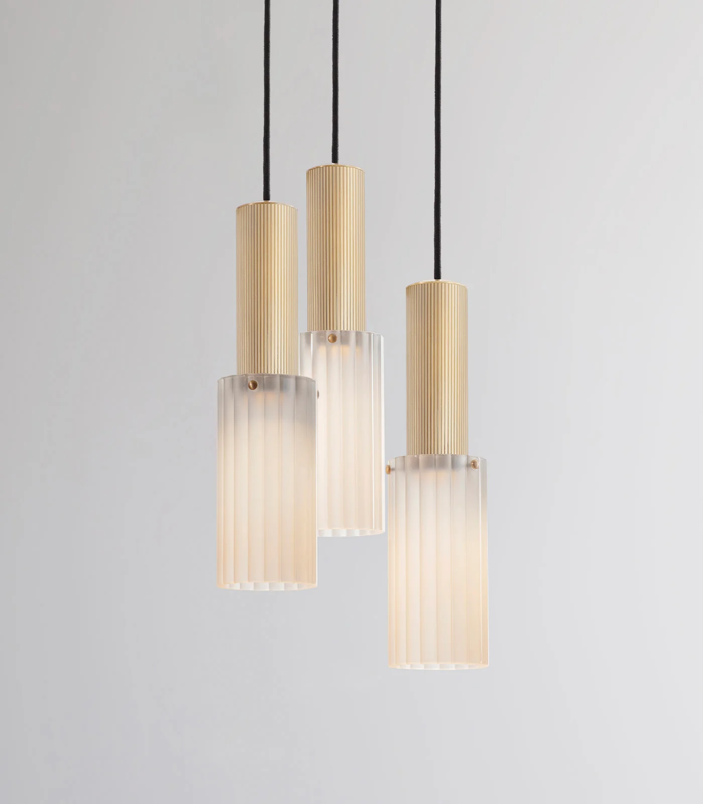 Flume Large 3lt Pendant Light - Image 5