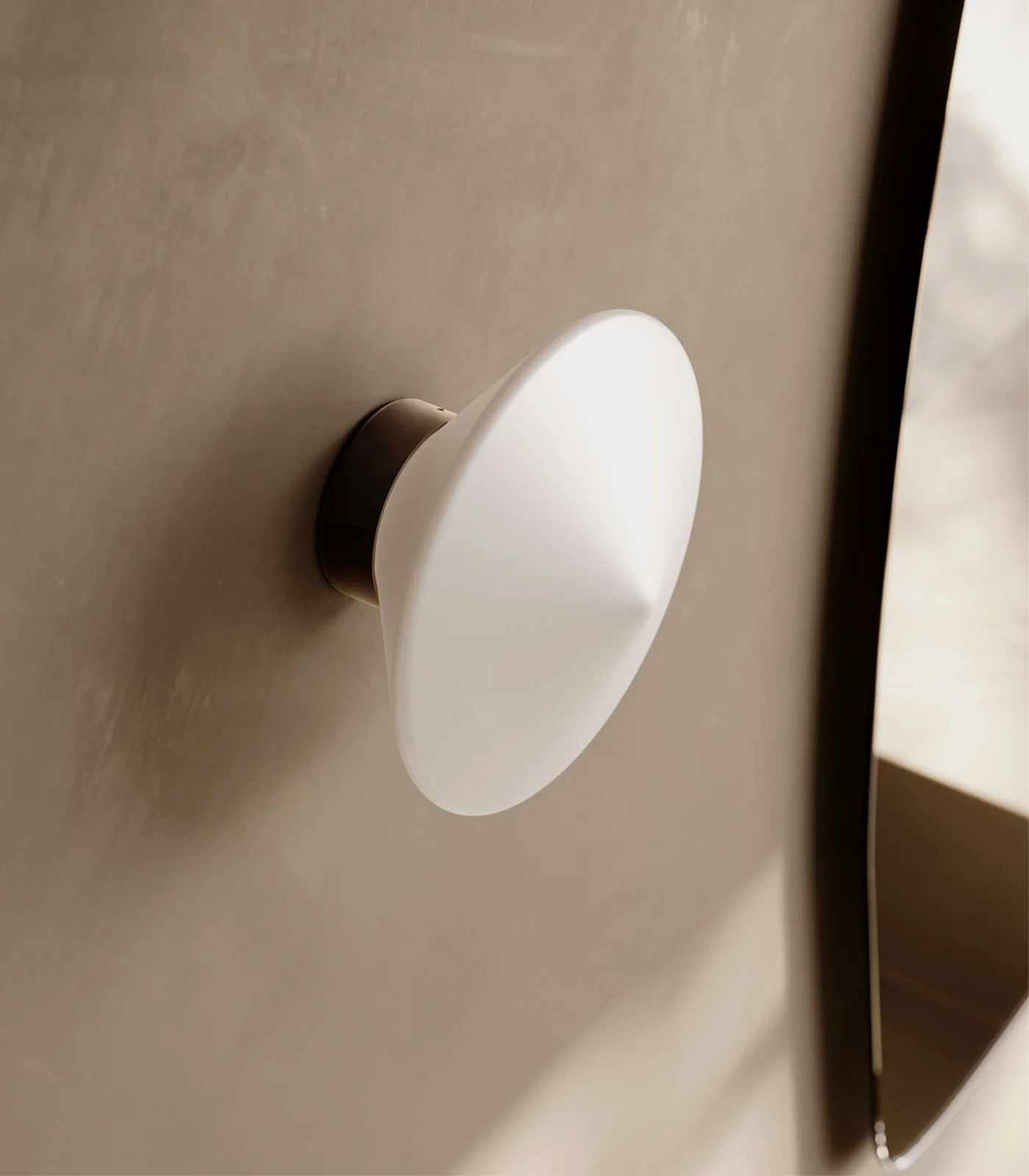 Foam Diamond Wall Light