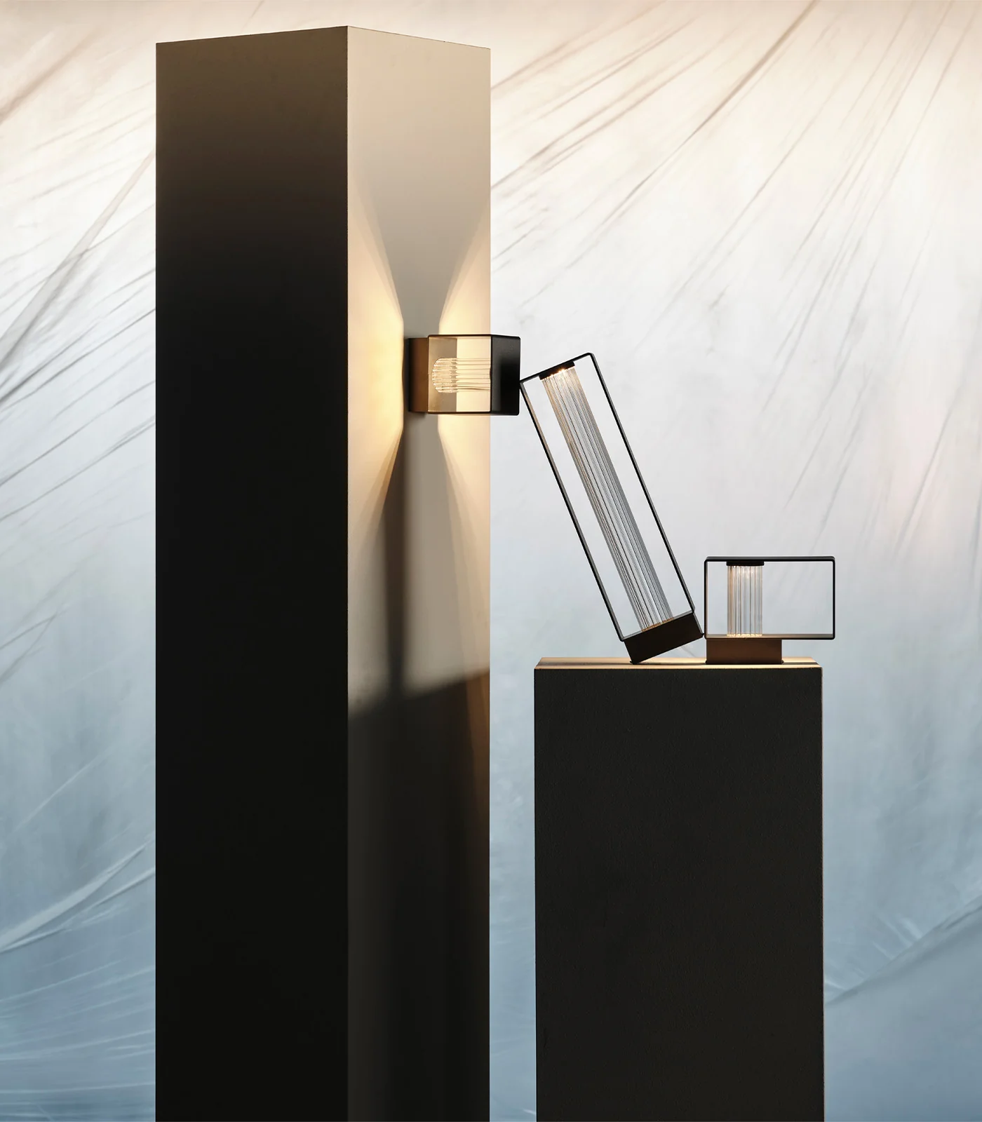 Frame Wall Light - Image 4