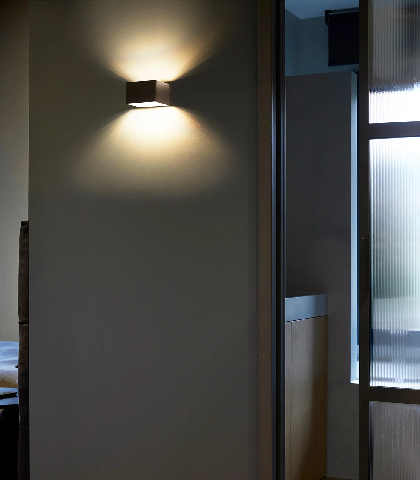 Frame Wall Light - Image 6