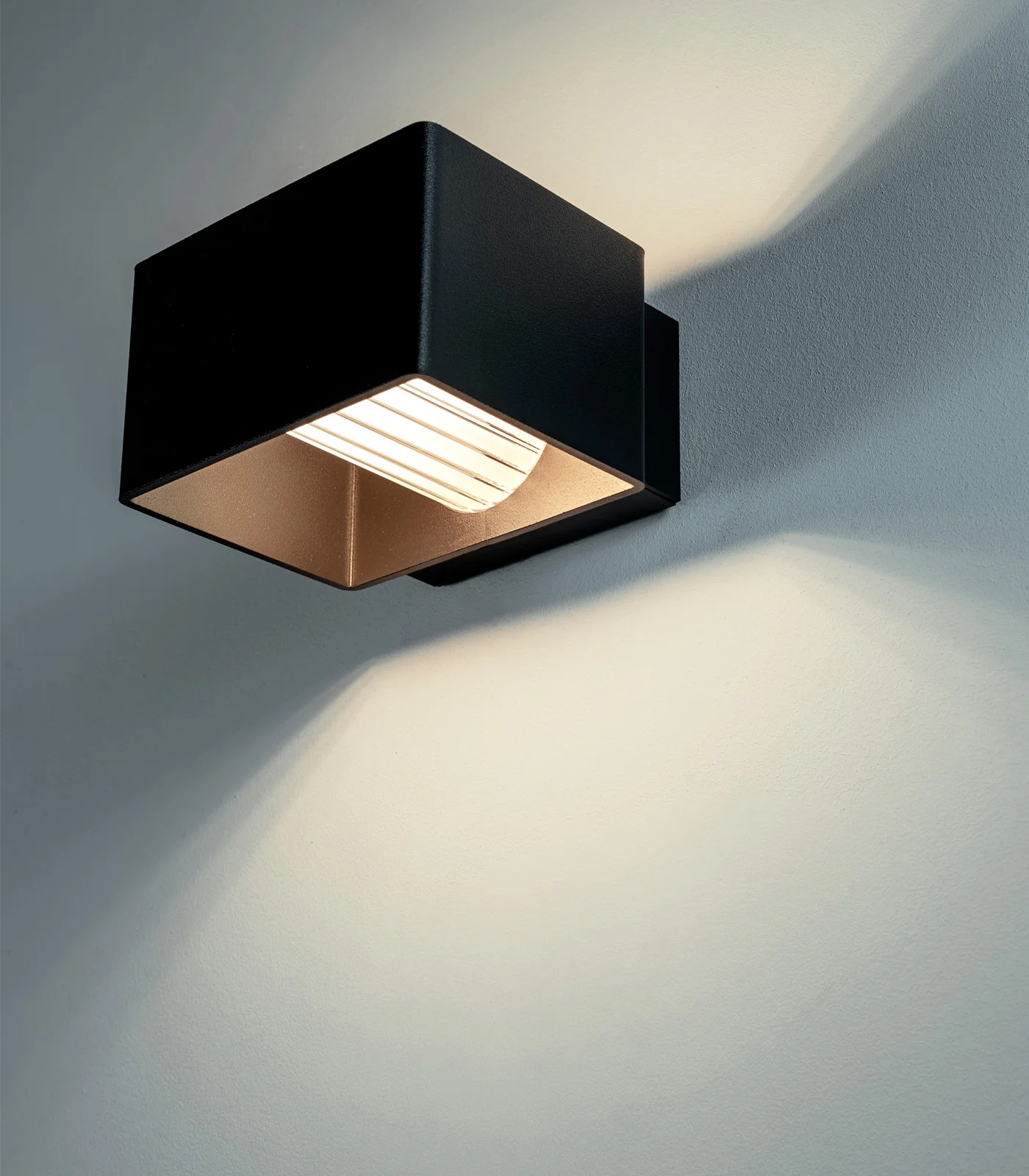 Frame Wall Light - Image 7
