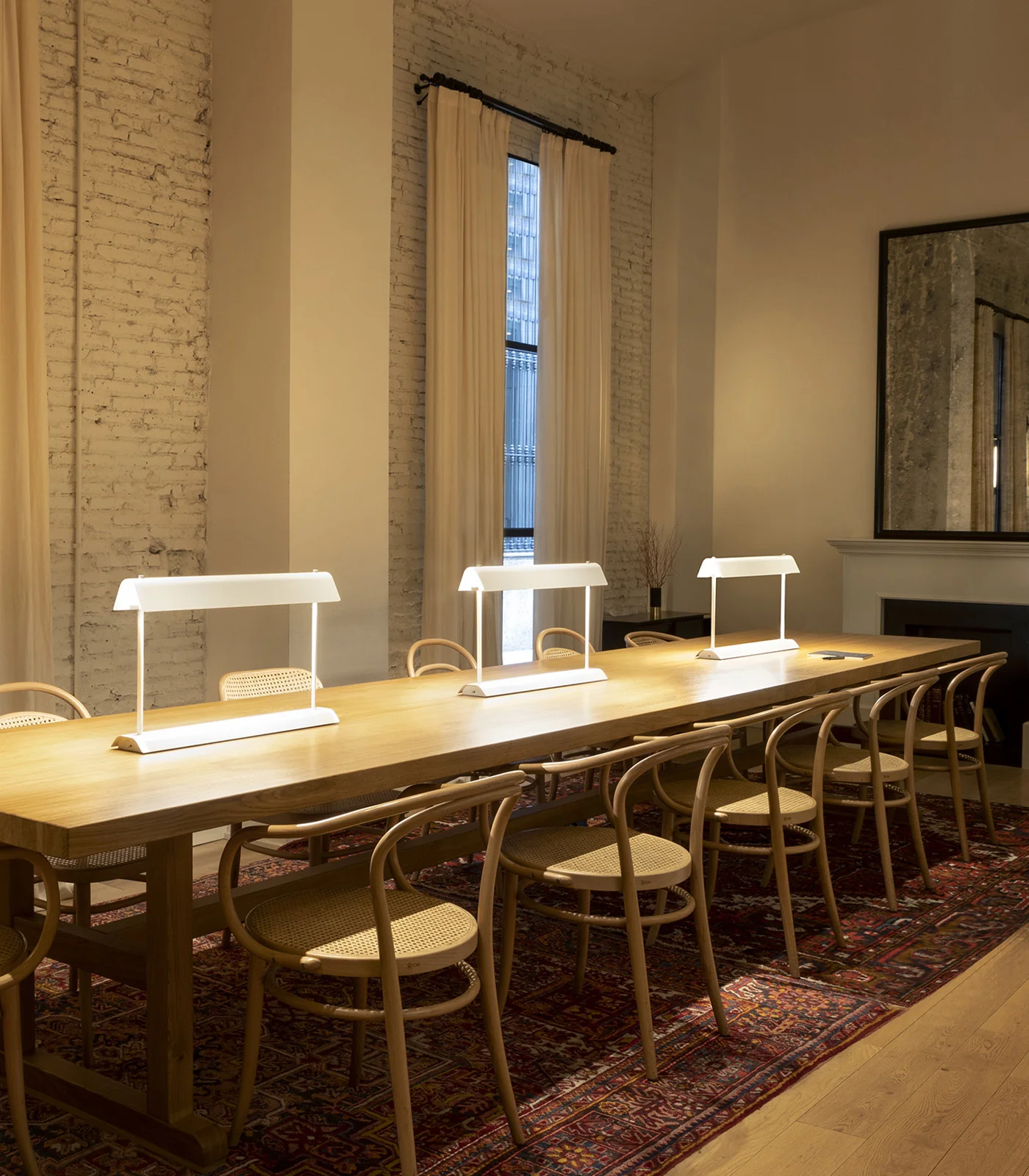 Gada Table Lamp - Image 4