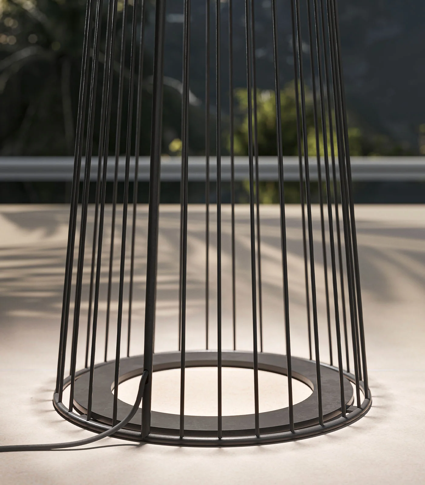 Ikonika Outdoor Floor Lamp - Image 4