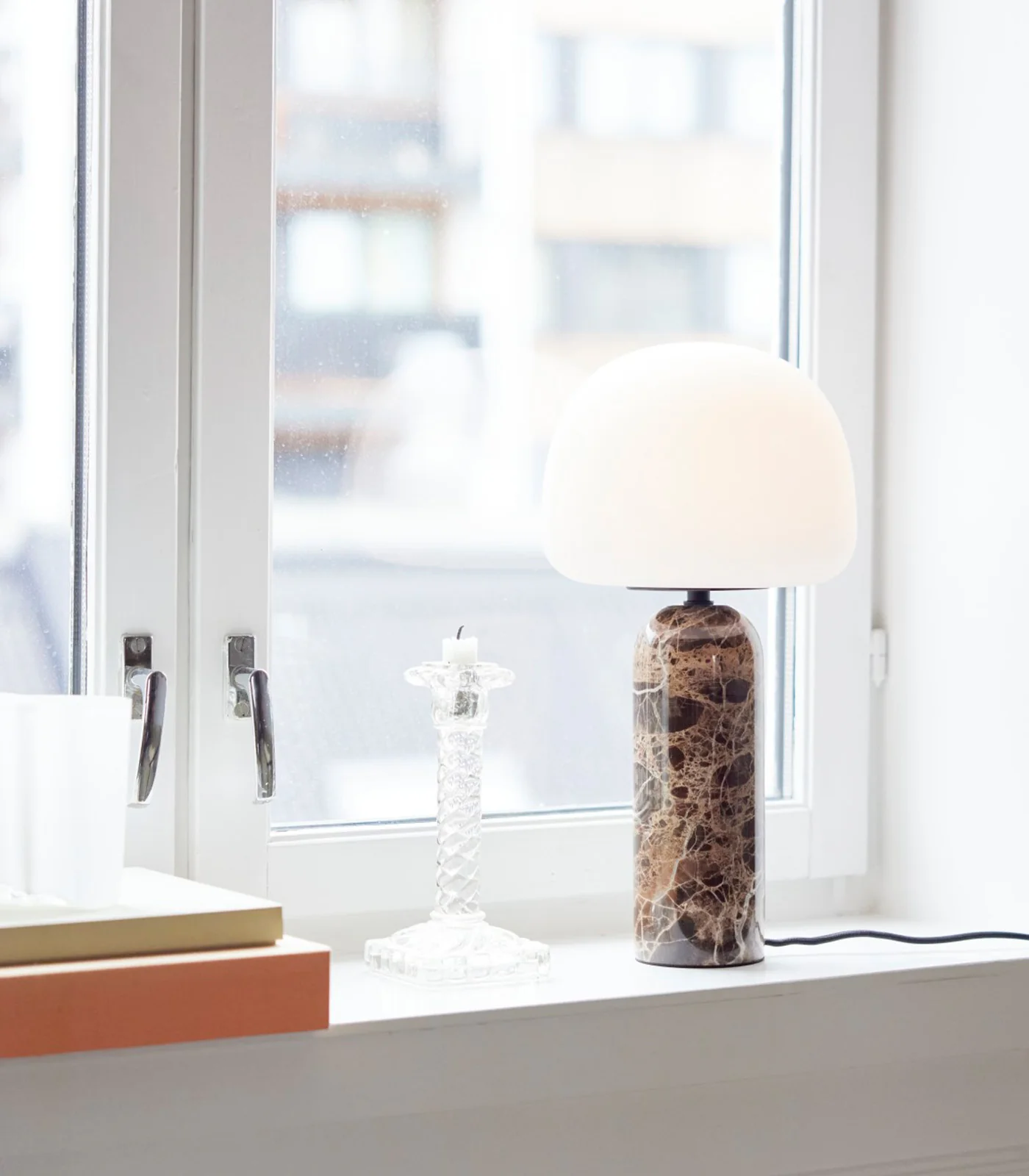 Kin Table Lamp - Image 4