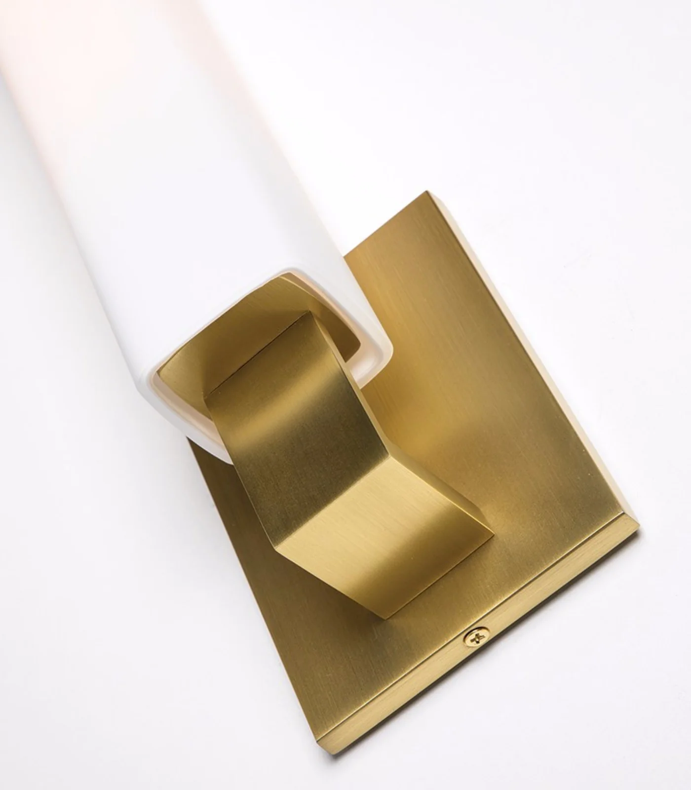 Livingston Wall Light - Image 3