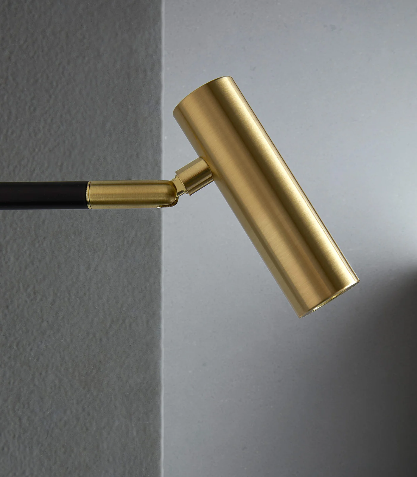 Maho Wall Light - Image 3