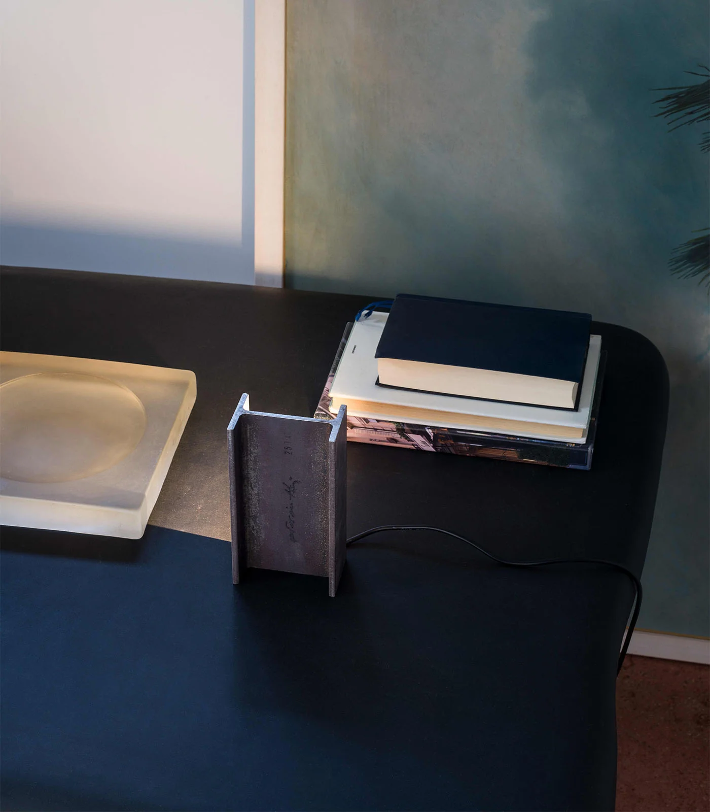 Mais Plus Table Lamp - Image 5