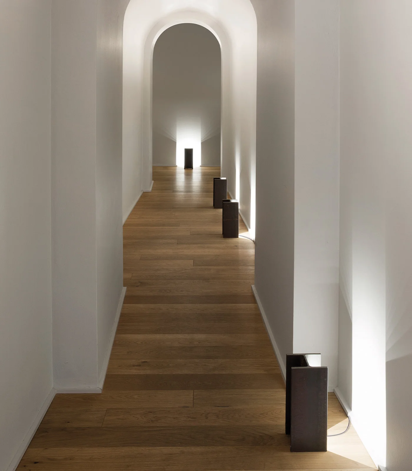 Mais Plus Table Lamp - Image 6
