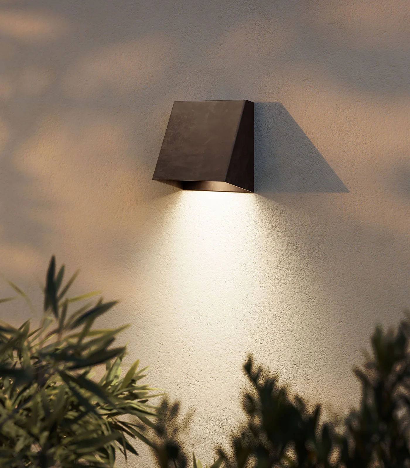 Mask Wall Light - Image 5