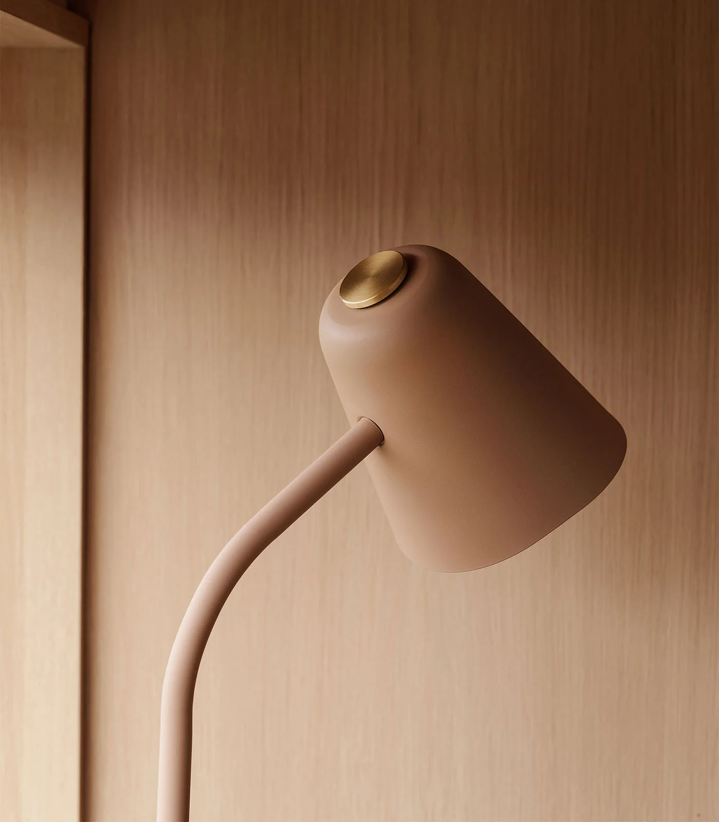 Me Floor Lamp - Image 6