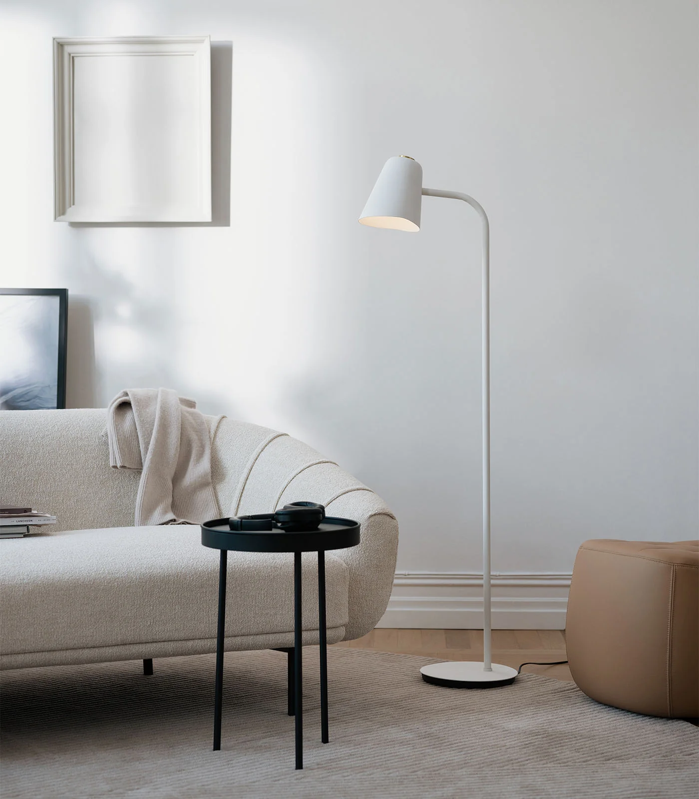 Me Floor Lamp - Image 8