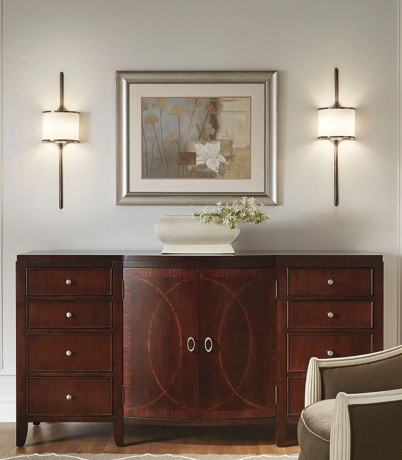 Mona Wall Light