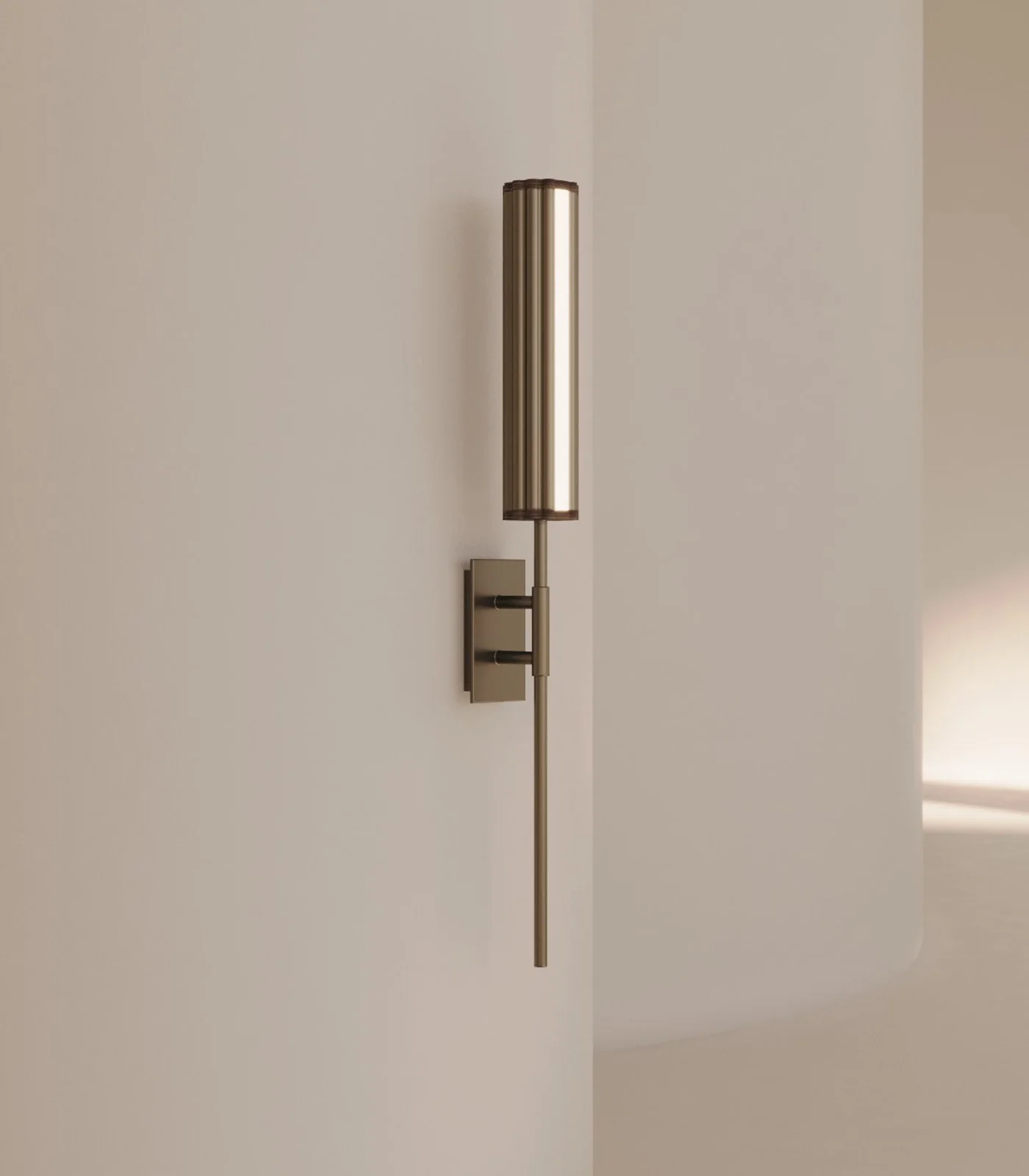 Niro Wall Light - Image 3