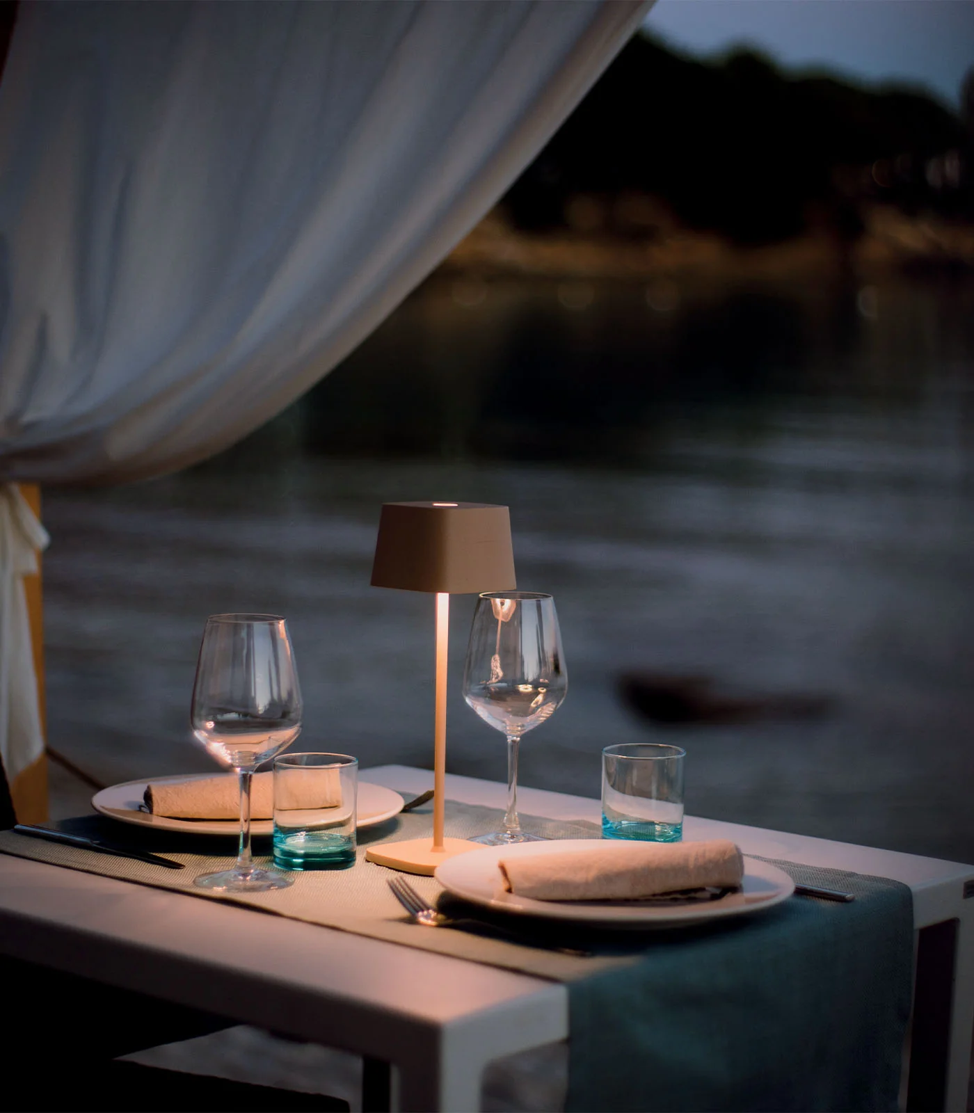 Ofelia Table Lamp - Image 4