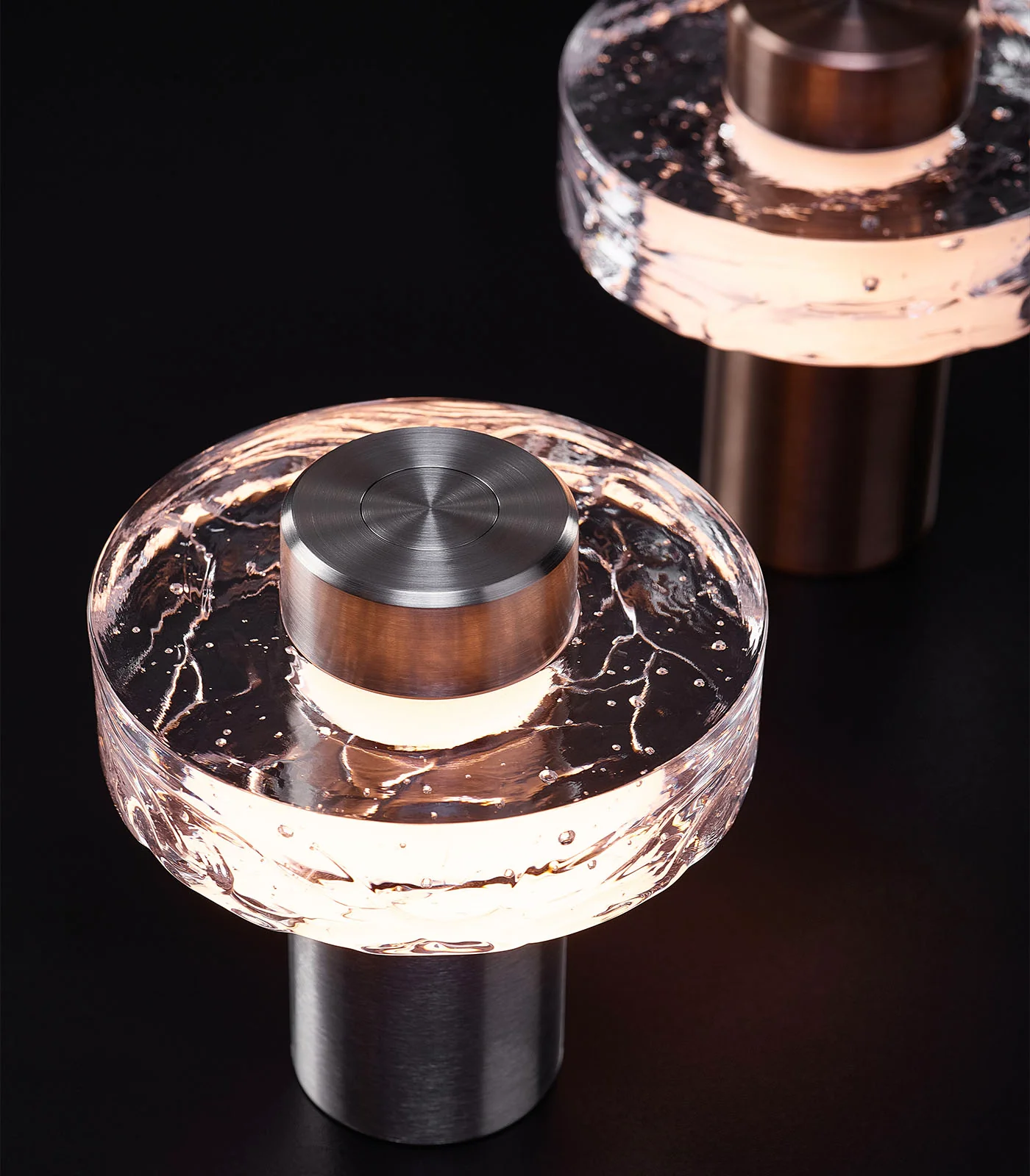 Ollo Table Lamp - Image 3