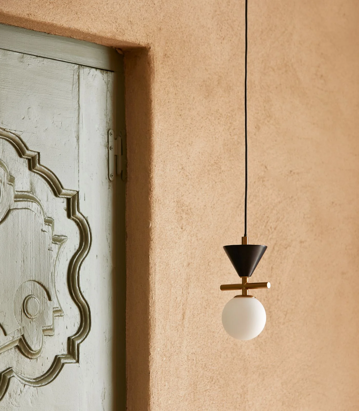 Oneta Pendant Light - Image 4