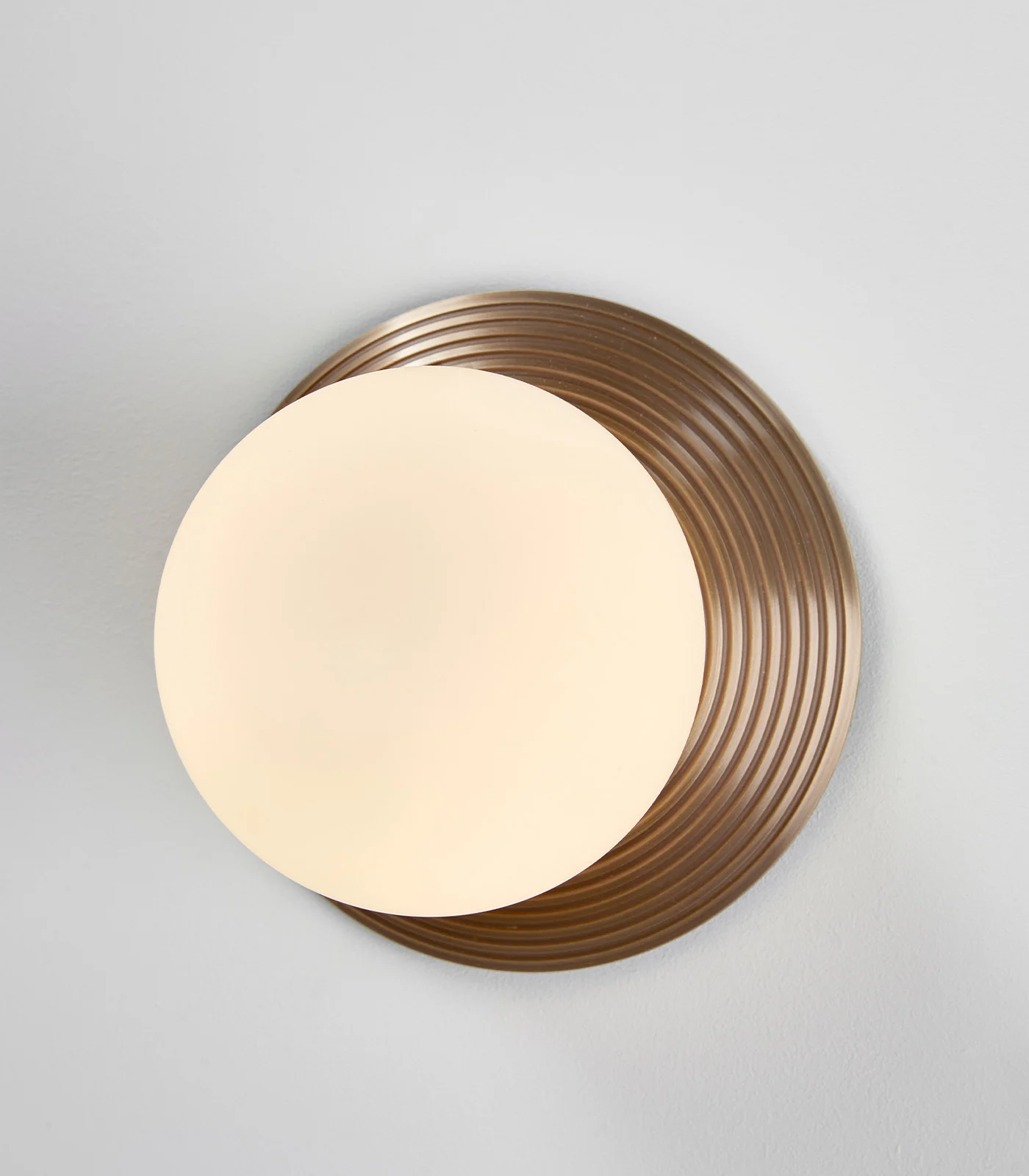 Orbit Brass Wall Light - Image 2