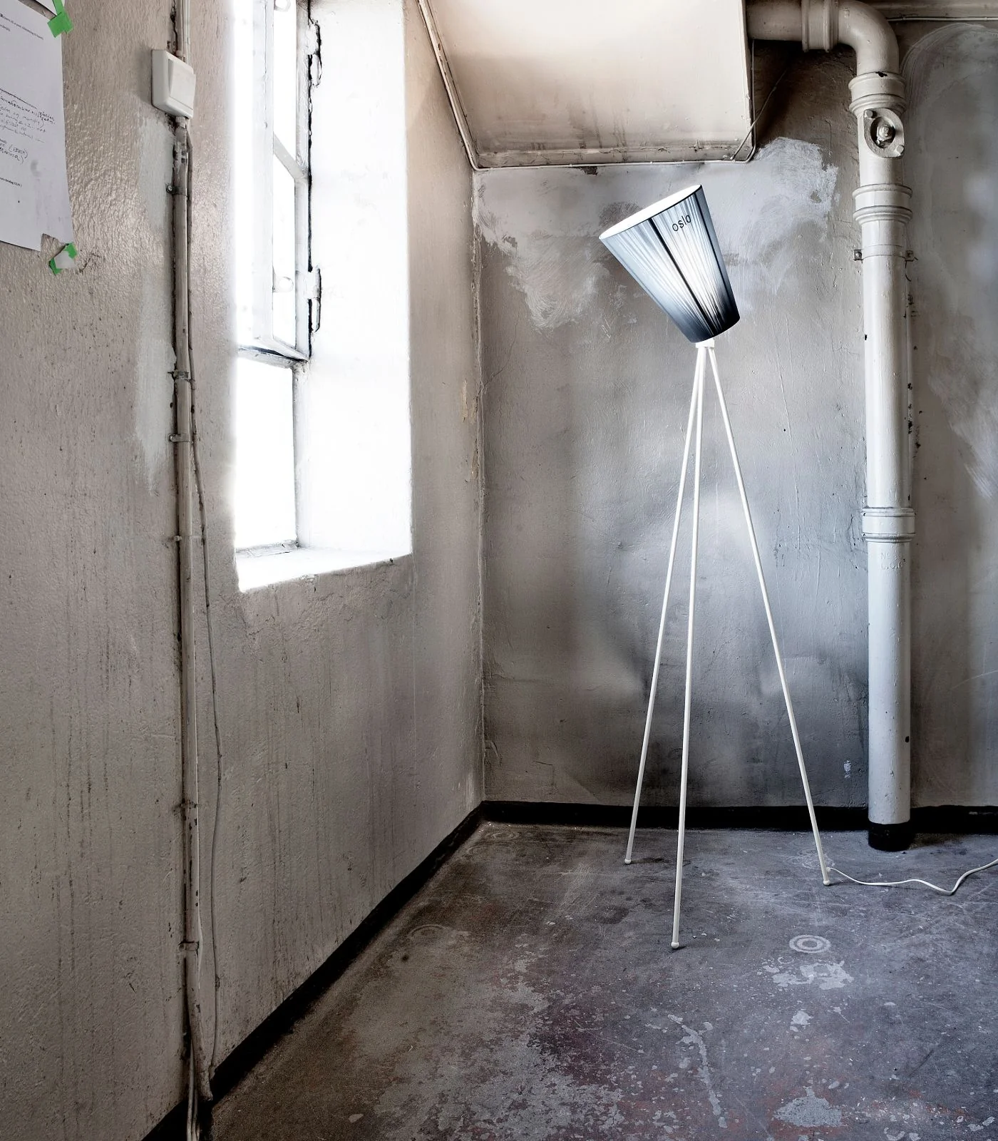 Oslo Floor Lamp - Image 5