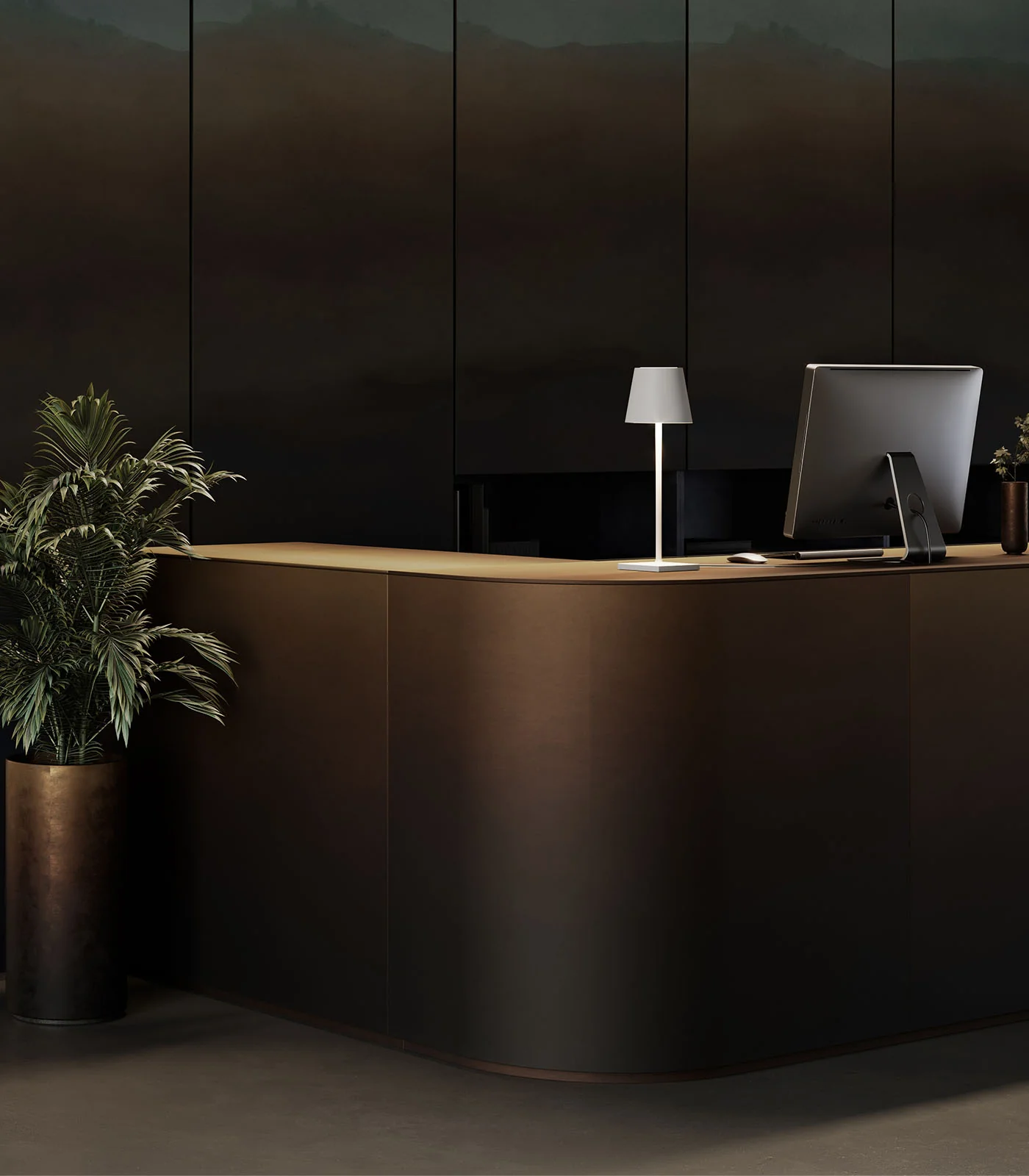 Poldina 230V Table Lamp - Image 3