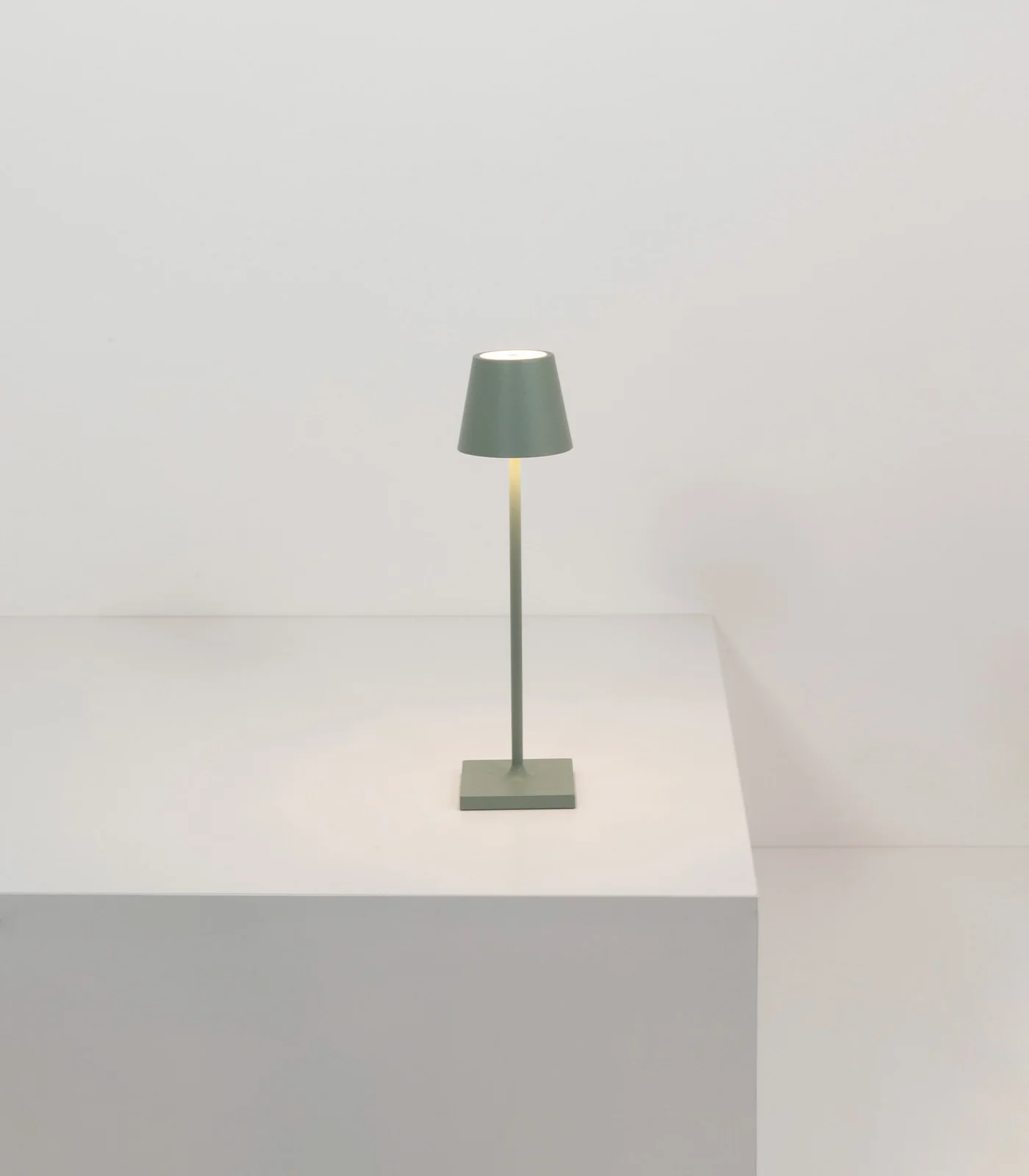 Poldina Micro Table Lamp - Image 16
