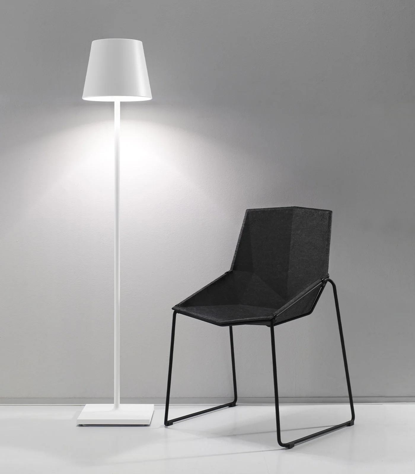 Poldina XXL Floor Lamp - Image 3