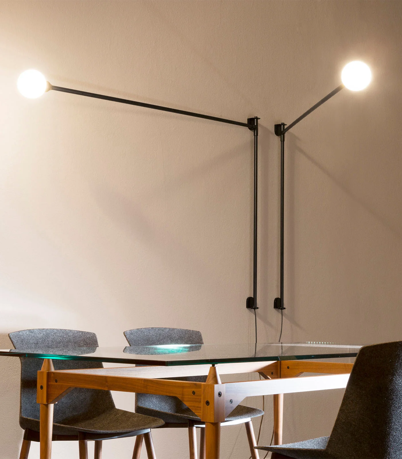 Potence Pivotante Wall Light - Image 3