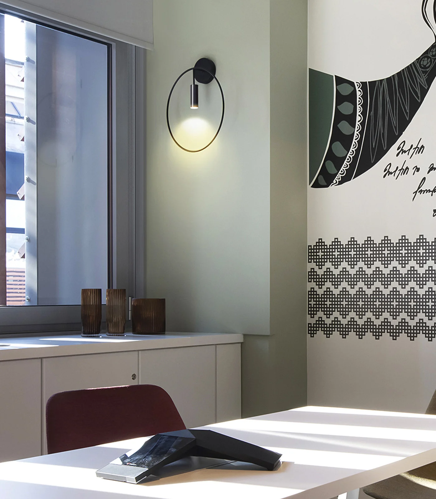 Revolta Wall Light - Image 3