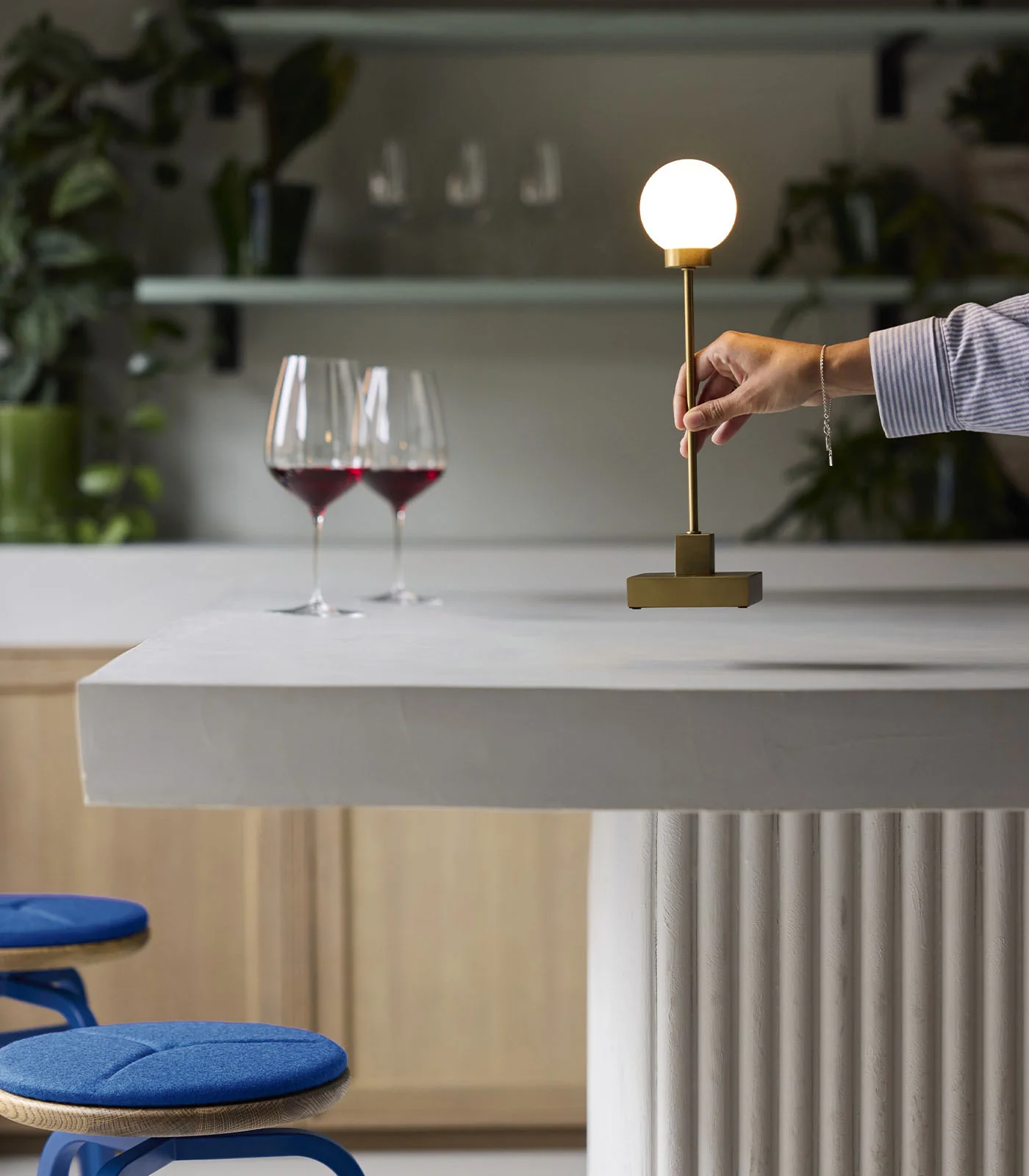 Snowball Portable Table Lamp - Image 6