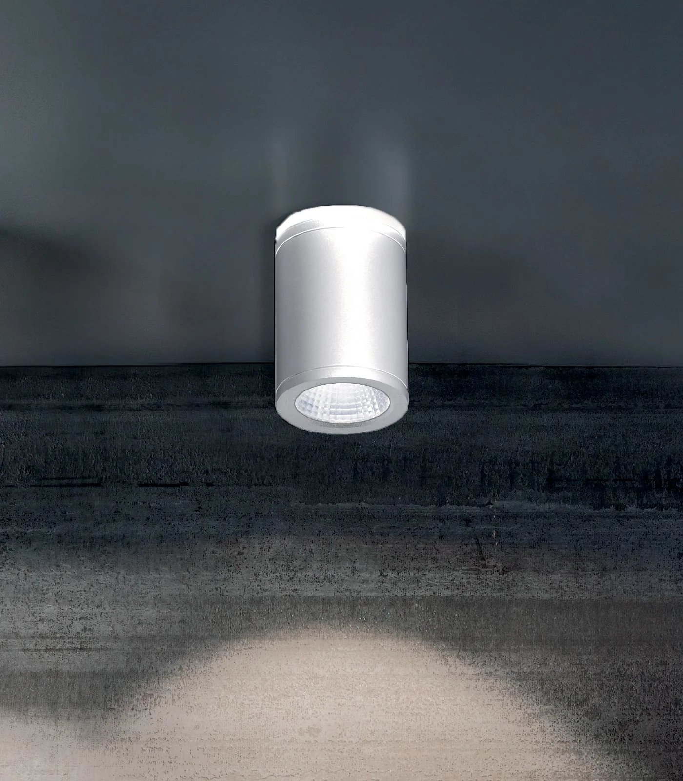 Sole Outdoor Ceiling Light - Image 6