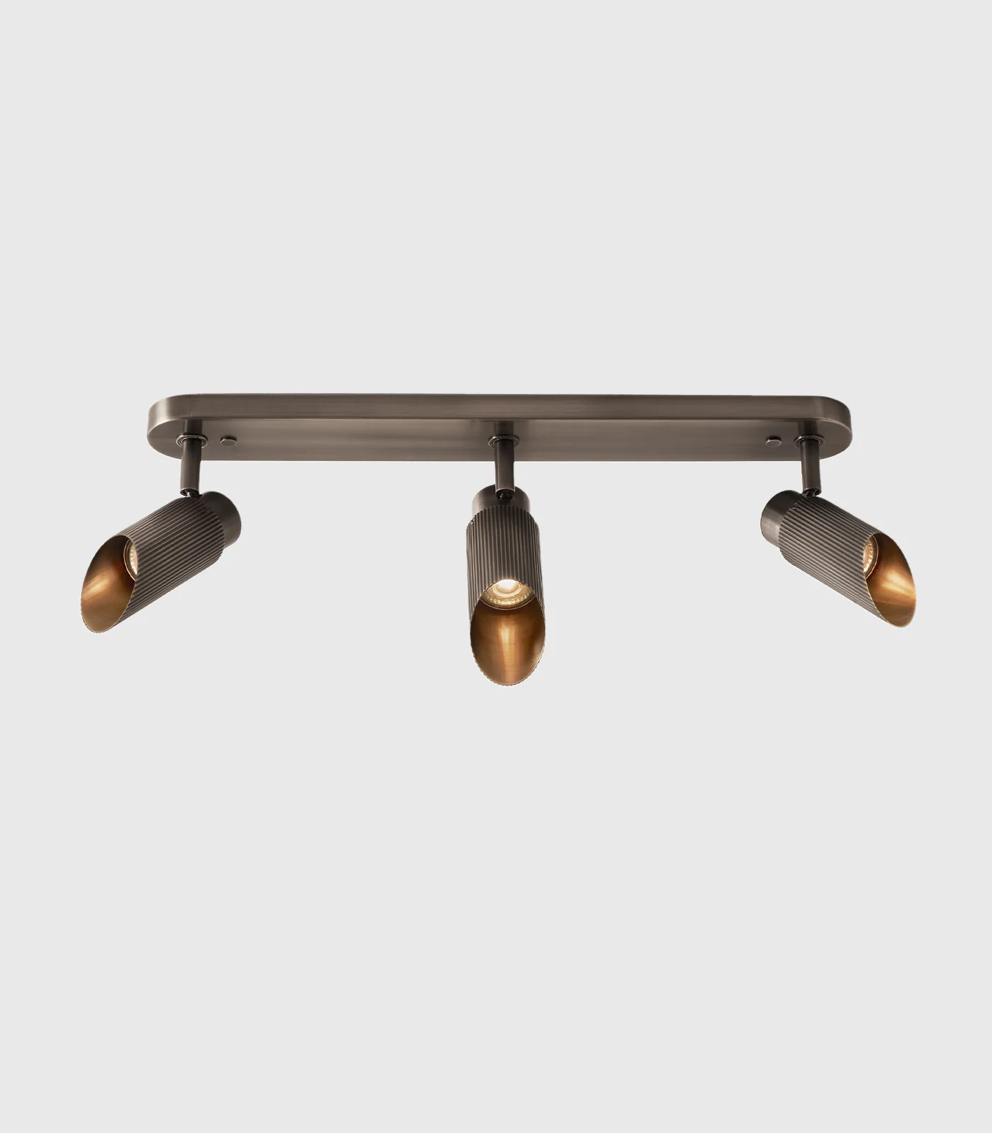 Spot Pro Triple Ceiling Light - Image 10