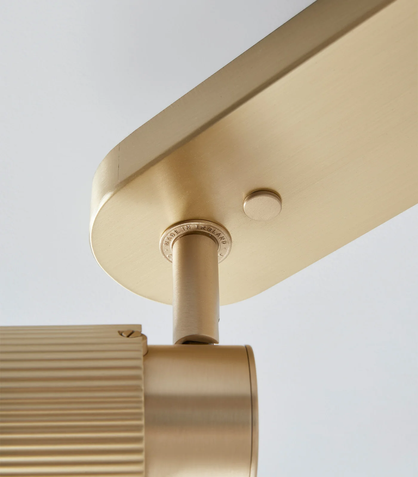 Spot Pro Triple Ceiling Light - Image 6