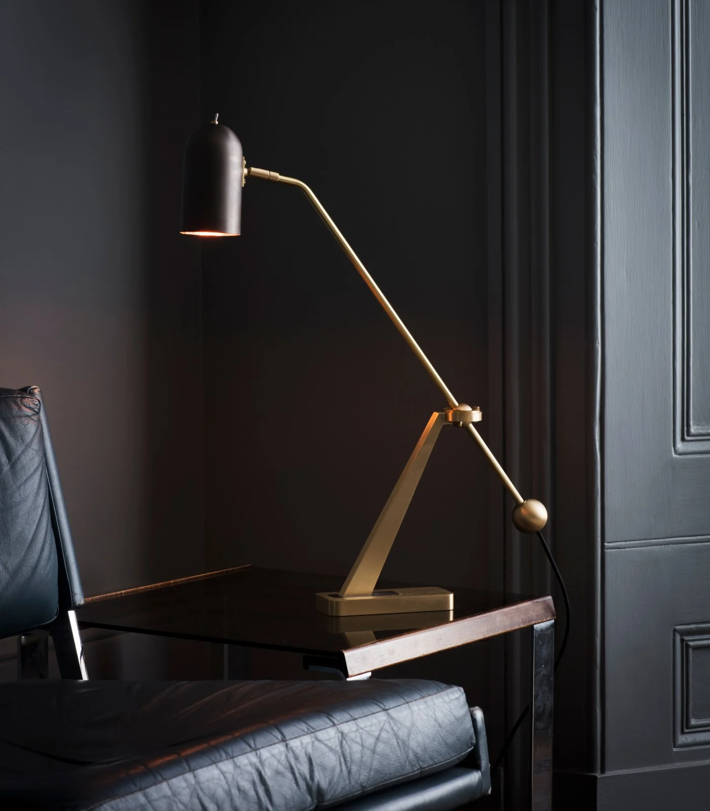 Stasis Table Lamp - Image 4