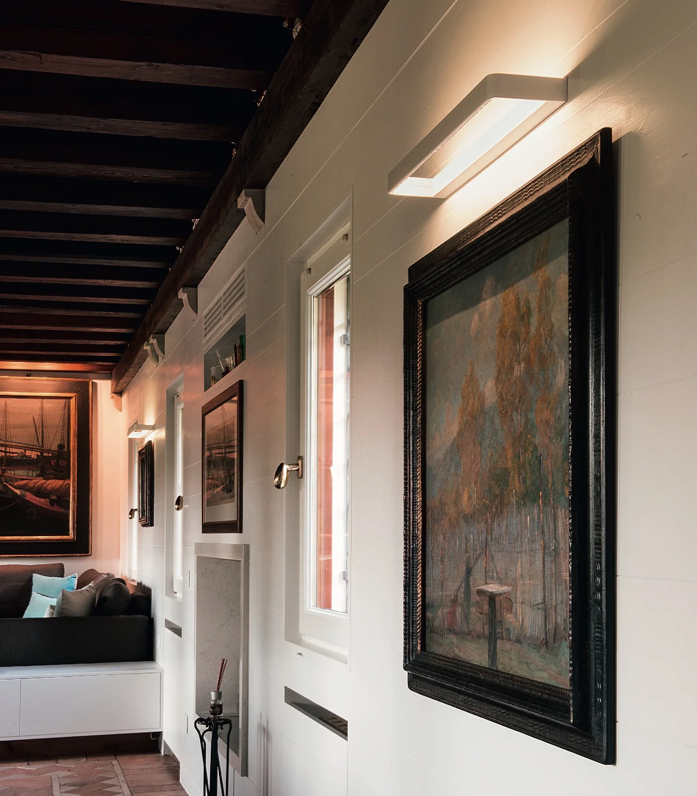 Stripe Wall Light