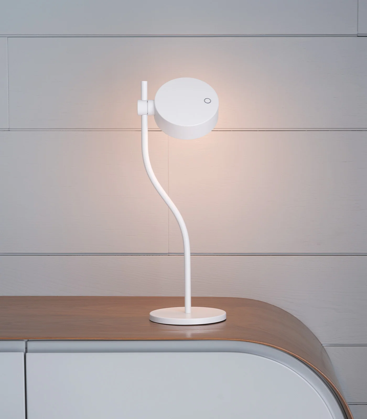 Super O Table Lamp - Image 2